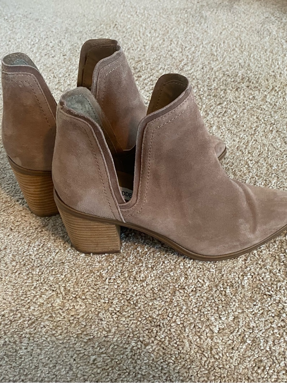 Steve Madden Suede Cutout Ankle Booties in Taupe